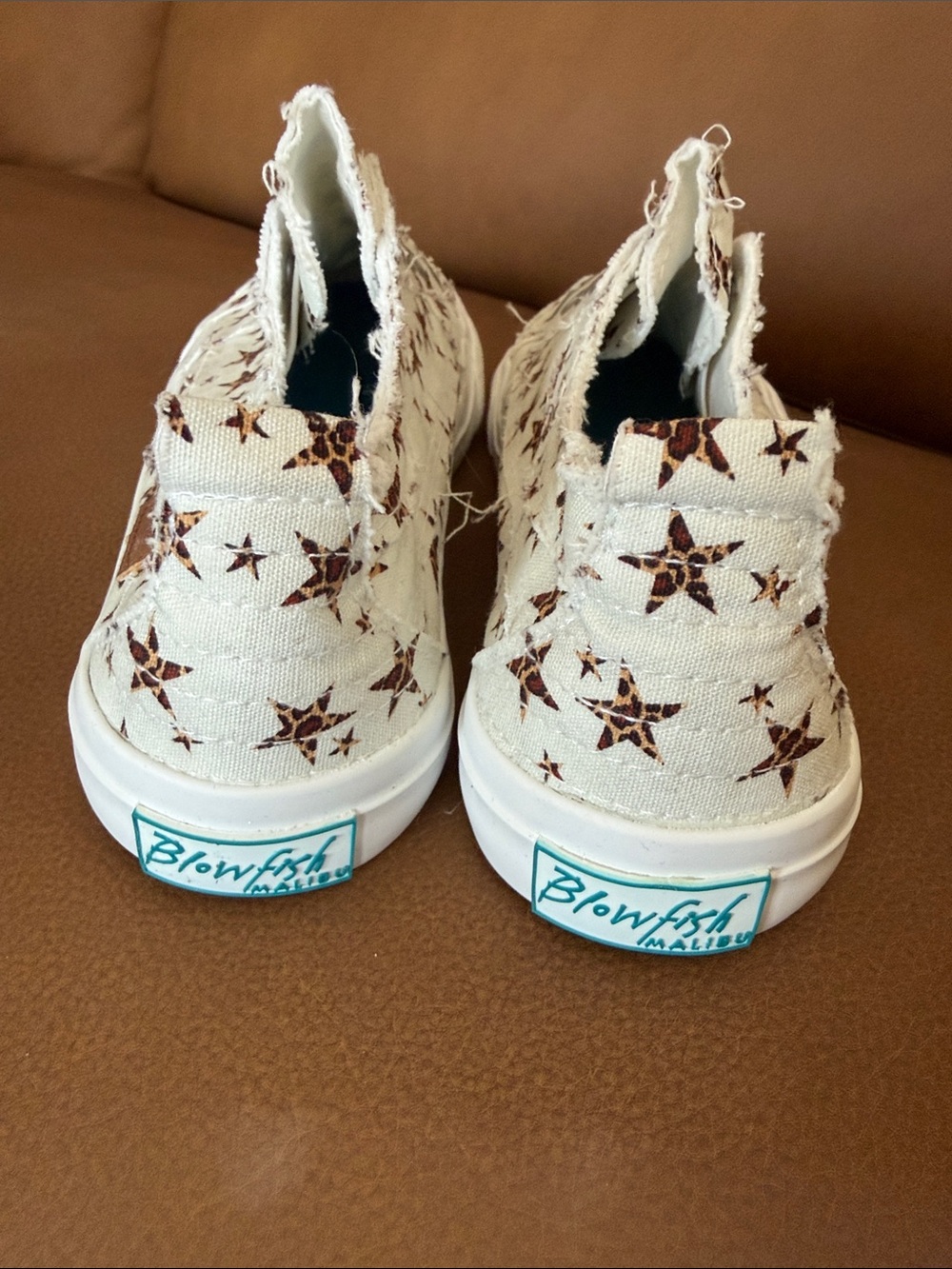 Blowfish Malibu Leopard Star Print Slip-On Sneakers, NWOT, Size 8 - Picture 5 of 7